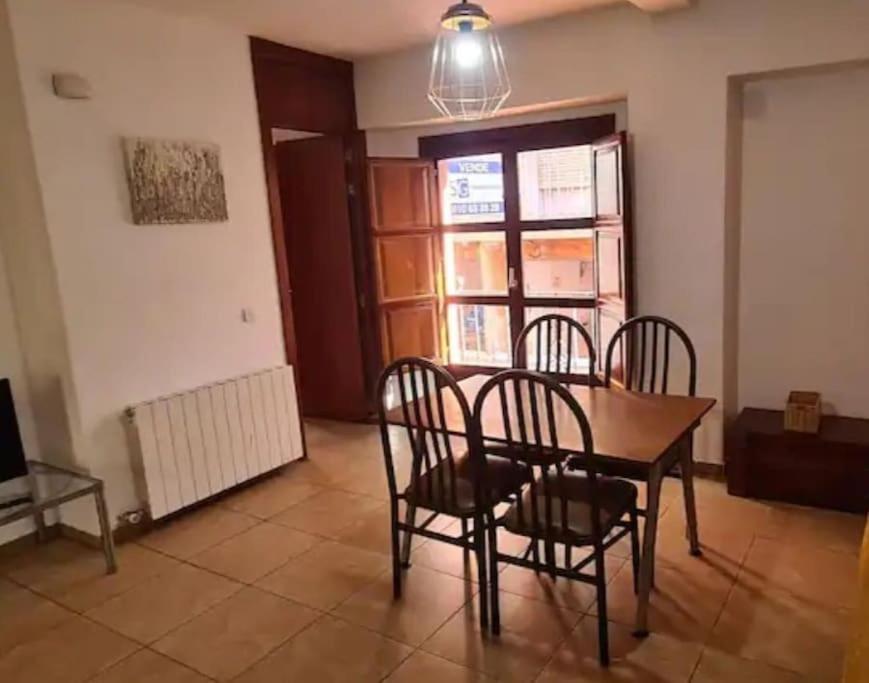Corrala De San Anton. Sencillo Apartamento En Pleno Centro غرناطة المظهر الخارجي الصورة