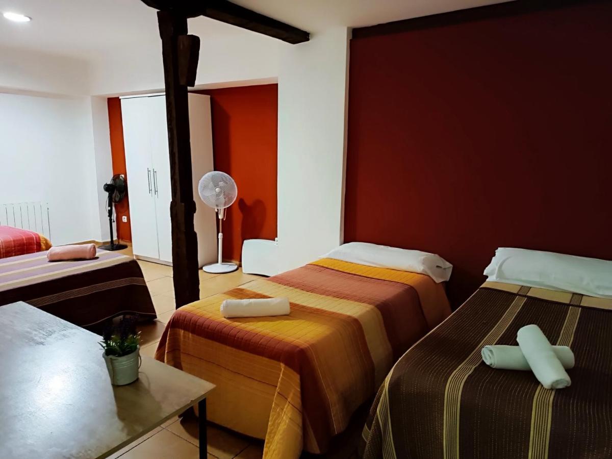 Corrala De San Anton. Sencillo Apartamento En Pleno Centro غرناطة المظهر الخارجي الصورة