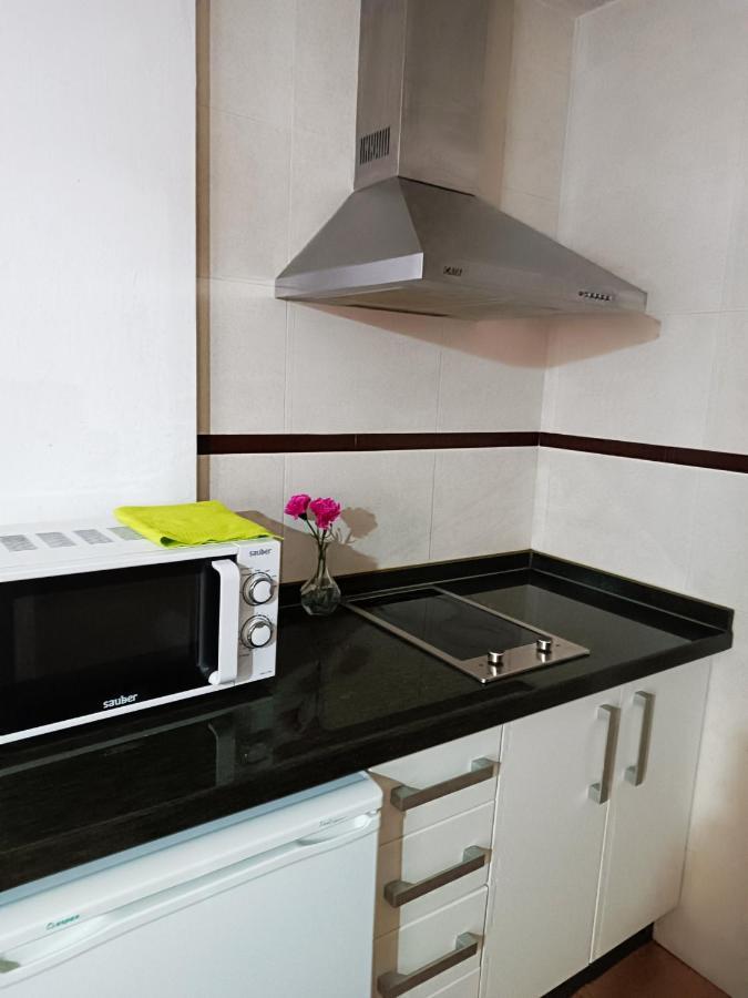 Corrala De San Anton. Sencillo Apartamento En Pleno Centro غرناطة المظهر الخارجي الصورة